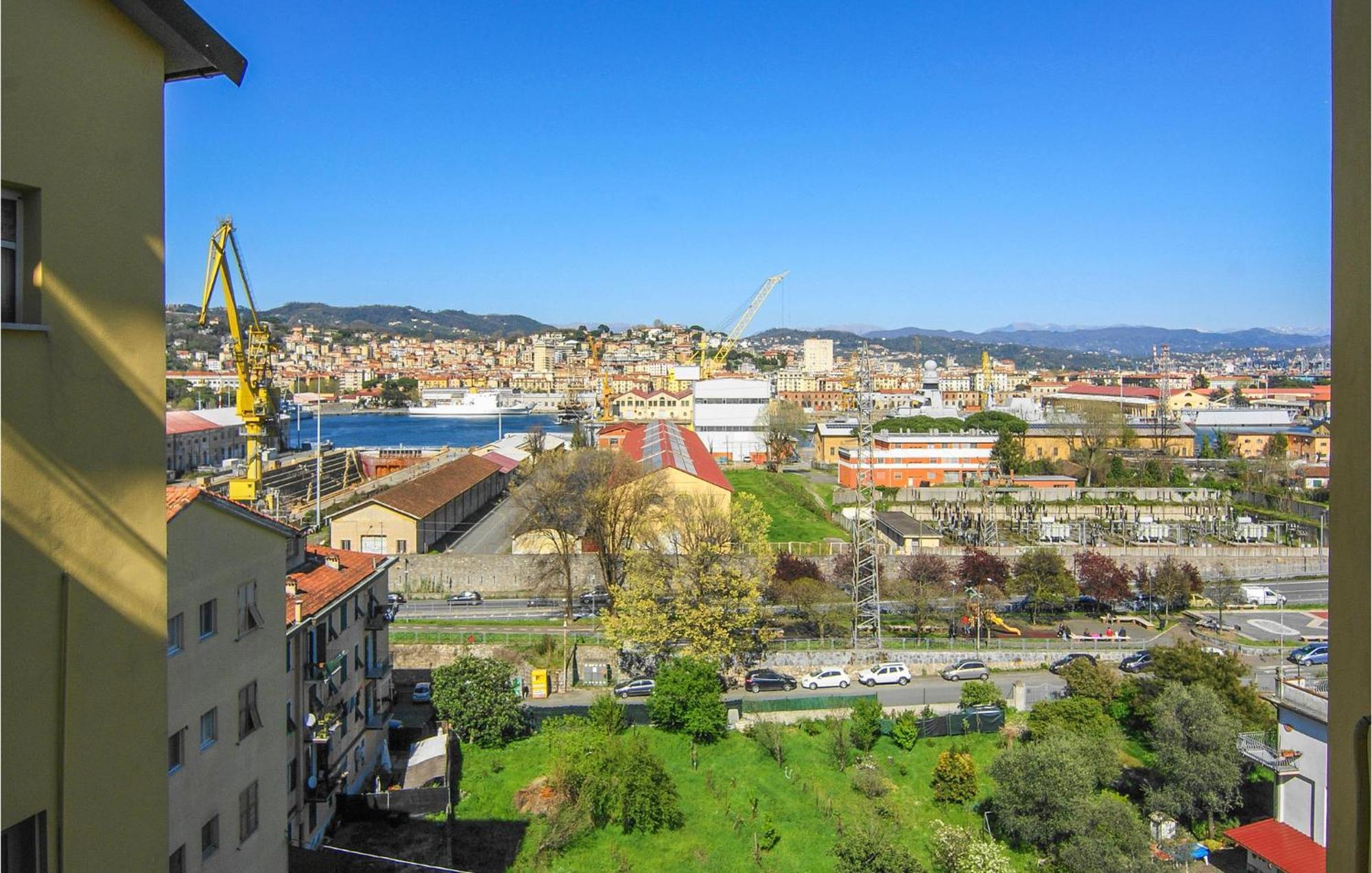 Cozy Apartment In La Spezia With Wifi מראה חיצוני תמונה